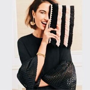 🆕Stella & Dot Eloise  black & blush fringe clutch. Floral interior. 🖤 🧡NWOT